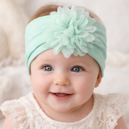 Bandeau Bébé Fleur en Mousseline – Accessoire Cheveux (0–24 mois)
